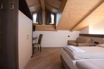Appartamento con 2 Camere da Letto - Mansarda (5 Persone) Appartamenti Isola