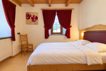 Appartamento con 1 Camera da Letto - ROSSO Casa Luigion