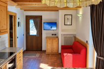 Appartamento con 3 Camere da Letto su 2 Livelli - VERDE Casa Luigion