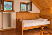 Appartamento con 3 Camere da Letto su 2 Livelli - VERDE Casa Luigion