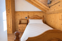 Appartamento con 3 Camere da Letto su 2 Livelli - VERDE Casa Luigion